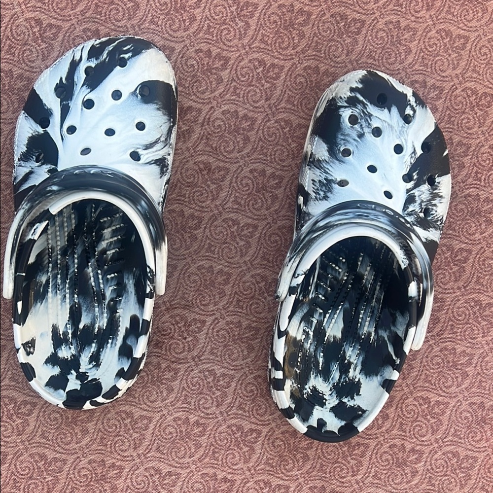 CROCS Marbled black & white